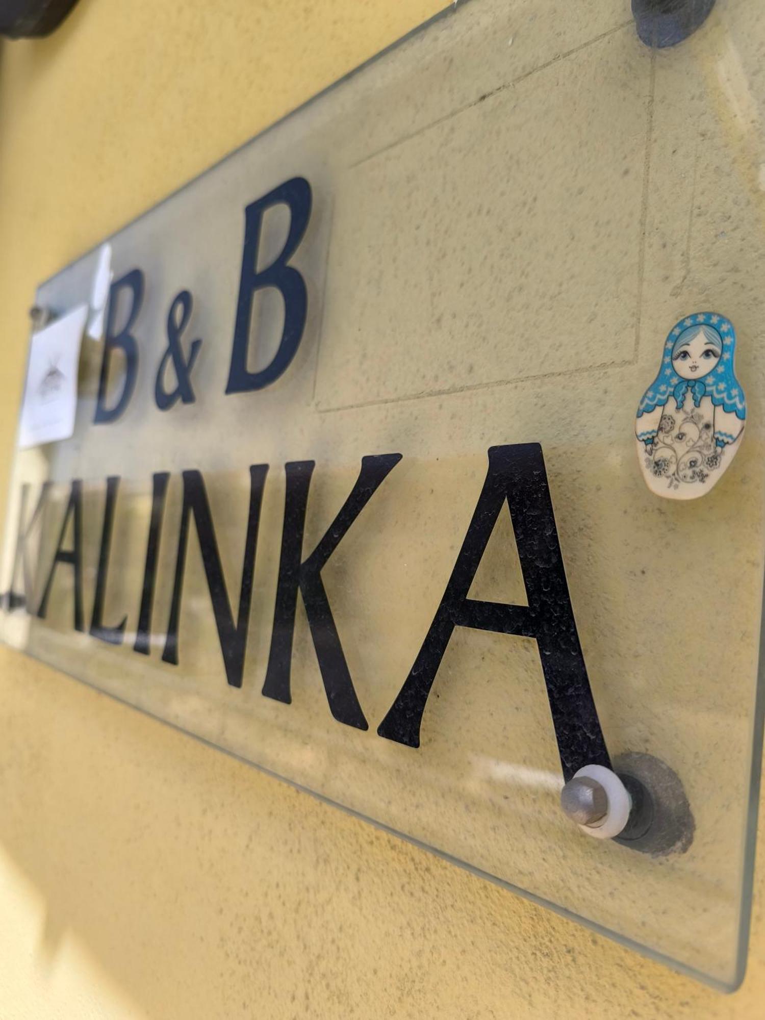 Bed & Breakfast Kalinka Bed & Breakfast Motta SantʼAnastasia Dış mekan fotoğraf
